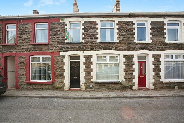 3 Bedroom Terraced House For Sale In Oakfield Street, Llanbradach, Caerphilly, CF83