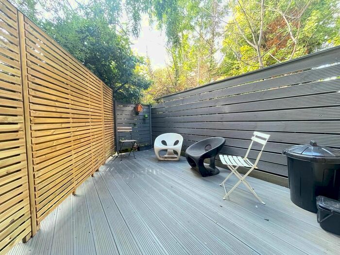 2 Bedroom Flat To Rent In Archway Road, London, N6