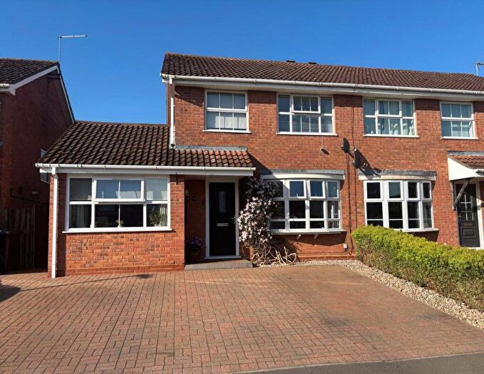 3 Bedroom Semi Detached House For Sale In Dairy Close, Brixworth, Northamptonshire, NN6