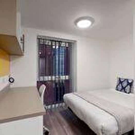 Apartment To Rent In Chapel Street, Luton, LU1