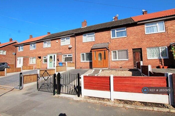 3 Bedroom Terraced House To Rent In Aspinall Grove, Manchester, M28