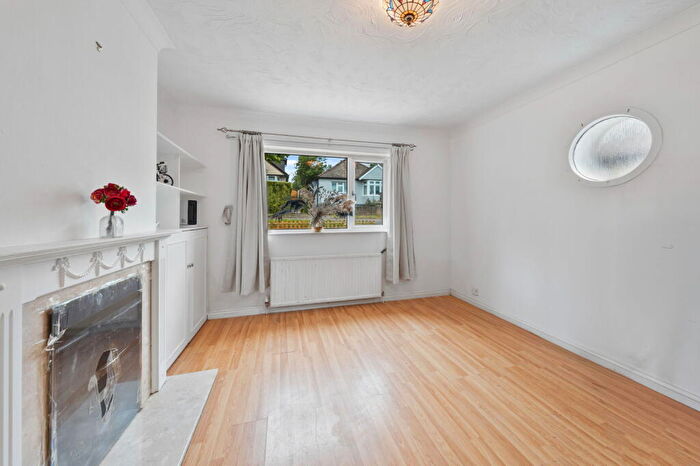 2 Bedroom Detached Bungalow For Sale In Mazoe Road, Bishop's Stortford, Hertfordshire, CM23