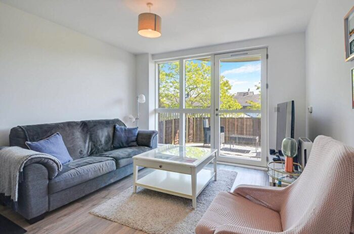 1 Bedroom Flat For Sale In Tudway Road, Kidbrooke, London, SE3