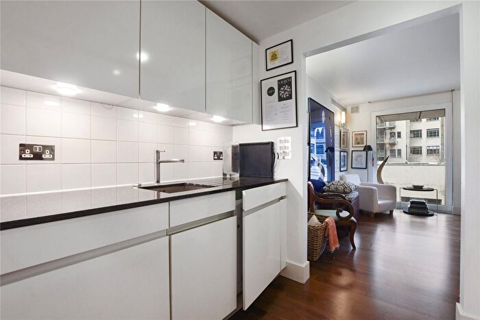1 Bedroom Flat To Rent In Weymouth Street, London, W1W