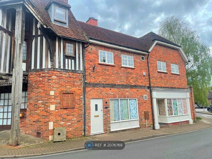 2 Bedroom Flat To Rent In Houchin Street, Bishops Waltham, Southampton, SO32