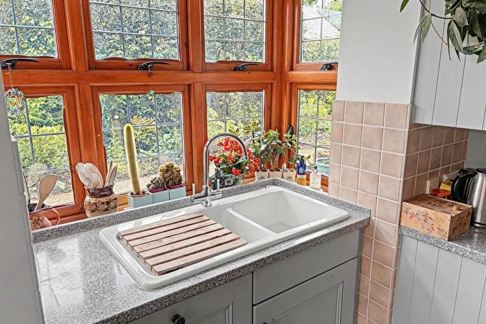 5 Bedroom Detached House For Sale In Ridge, BH20 - Photo 7