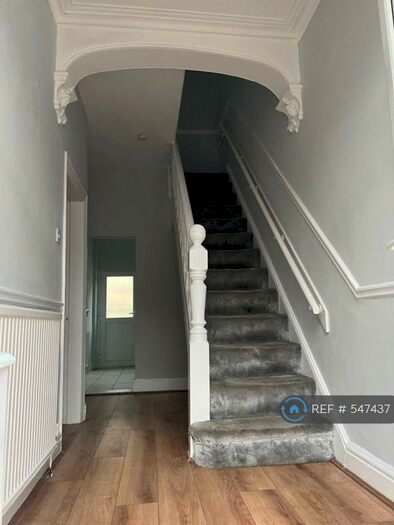 3 Bedroom Terraced House To Rent In Craigburn Road, Liverpool, L13