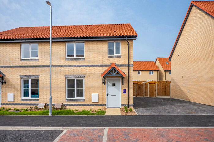 3 Bedroom Semi-Detached House To Rent In Sudbury, Suffolk, CO10