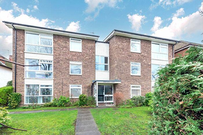 1 Bedroom Flat For Sale In Grove Road, Sutton, SM1