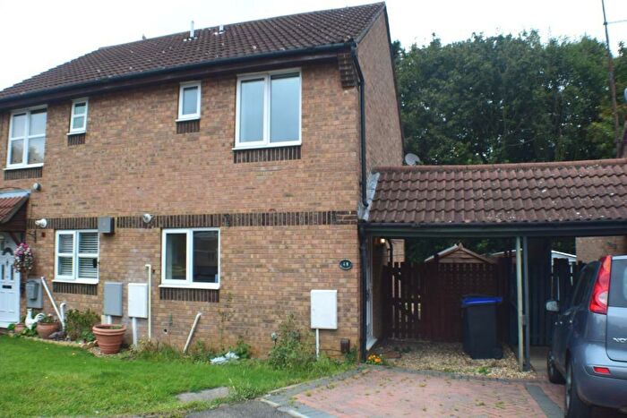 2 Bedroom Semi-Detached House To Rent In Hammerstone Lane, Northampton, NN4