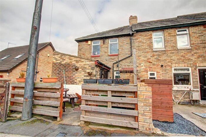 2 Bedroom End Of Terrace House To Rent In Emma View, Ryton, NE40