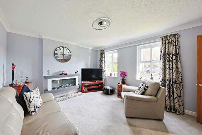 5 Bedroom Detached House For Sale In The Ridings, North Ferriby, HU14