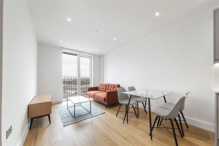 1 Bedroom Flat For Sale In East Timber Yard, Pershore Street, Birmingham, B5