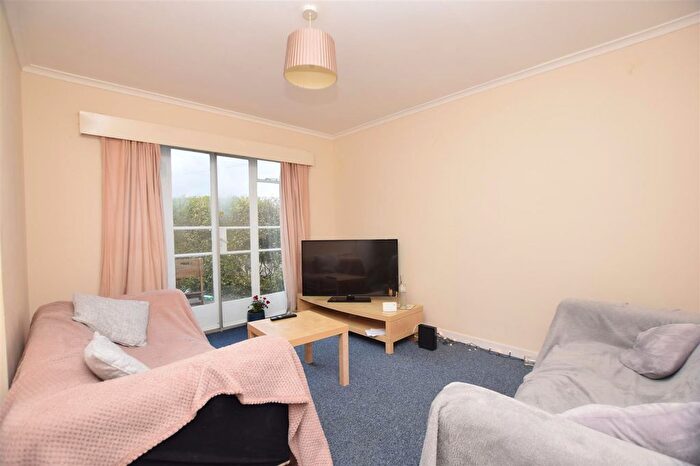 4 Bedroom Property To Rent In College Road, Fishponds, BS16