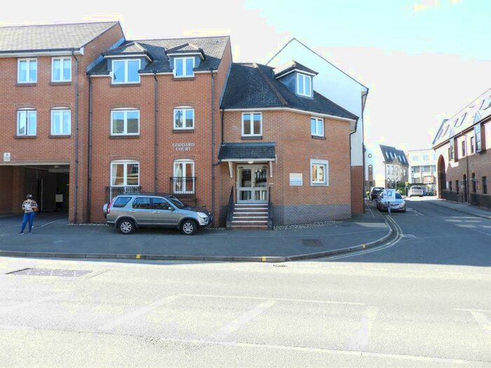 1 Bedroom Flat To Rent In Cricklade Street, Old Town, Swindon, SN1