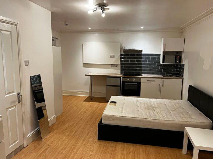 Studio To Rent In Nottingham Road, South Croydon, CR2