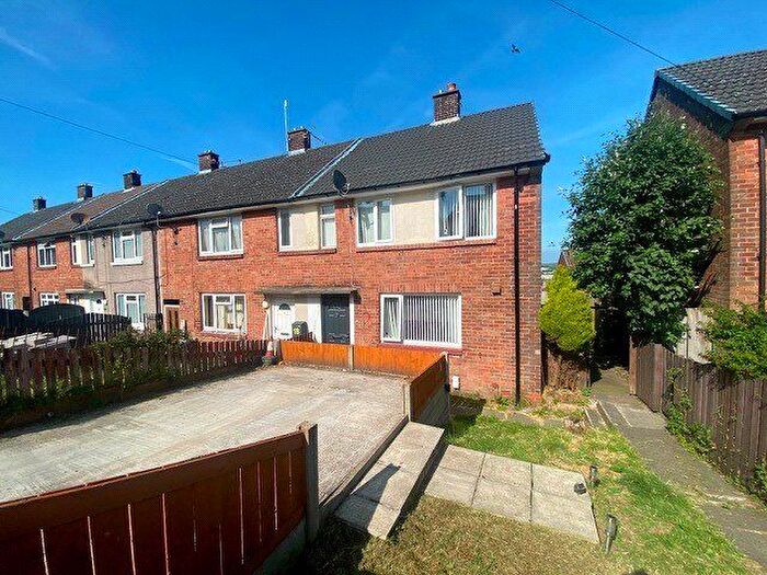 3 Bedroom Semi Detached House For Sale In Hodder Grove, Darwen, Lancashire, BB3