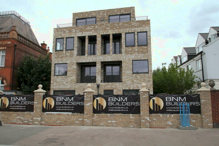 2 Bedroom Apartment To Rent In Chingford Road, London, E17