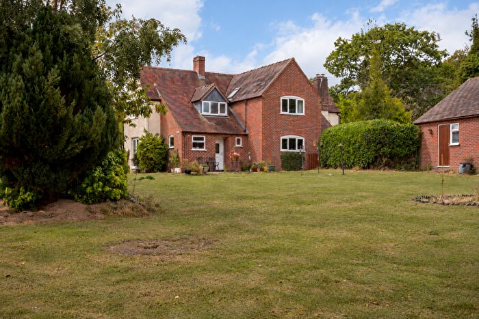 4 Bedroom Detached House For Sale In Callow Hill, Kidderminster, DY14