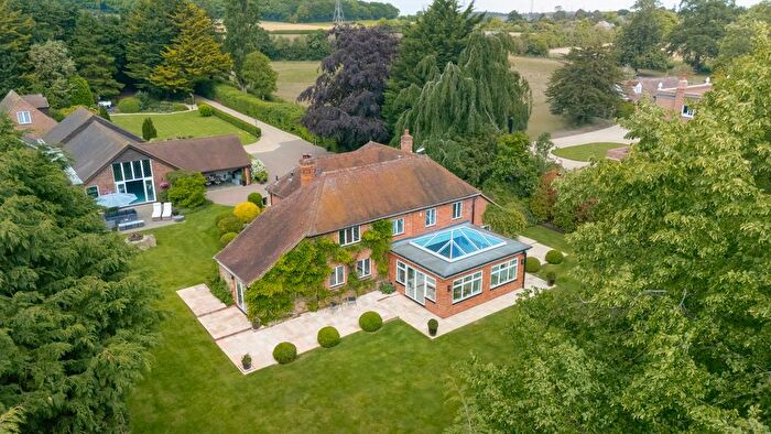 5 Bedroom Detached House For Sale In Culham Abingdon, Oxfordshire, OX14