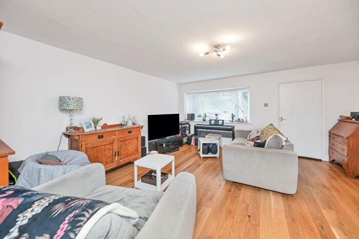 3 Bedroom Terraced House For Sale In Kingston Vale, Royston, SG8
