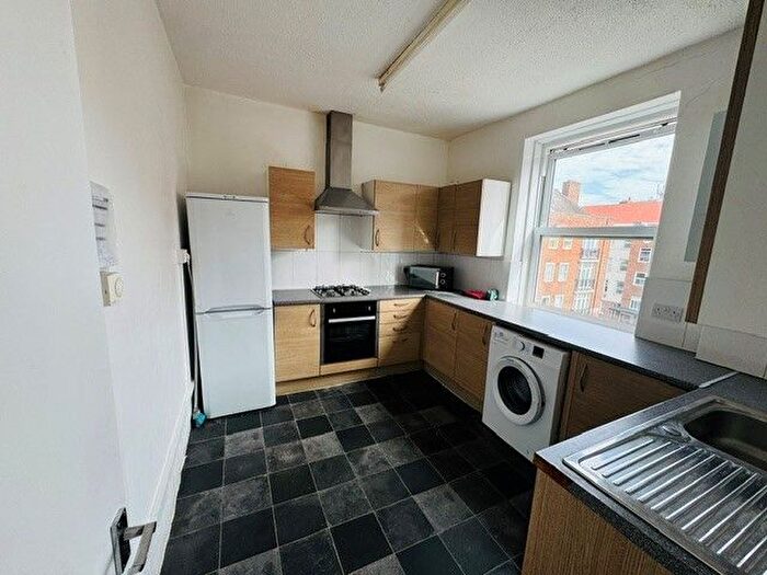 3 Bedroom Flat To Rent In Mcdougall House, Turin Street, Bethnal Green, E2