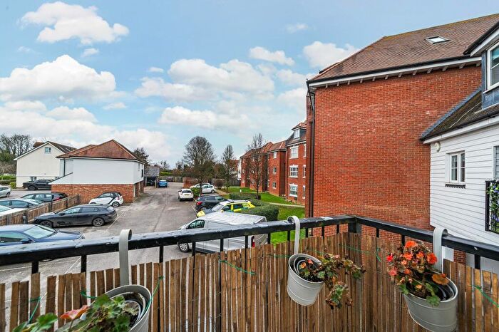 2 Bedroom Maisonette For Sale In Queens Terrace, Ongar, CM5