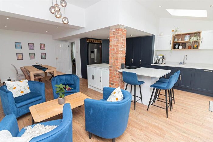 3 Bedroom Semi-Detached House To Rent In Camperdown Avenue, Chester Le Street, DH3