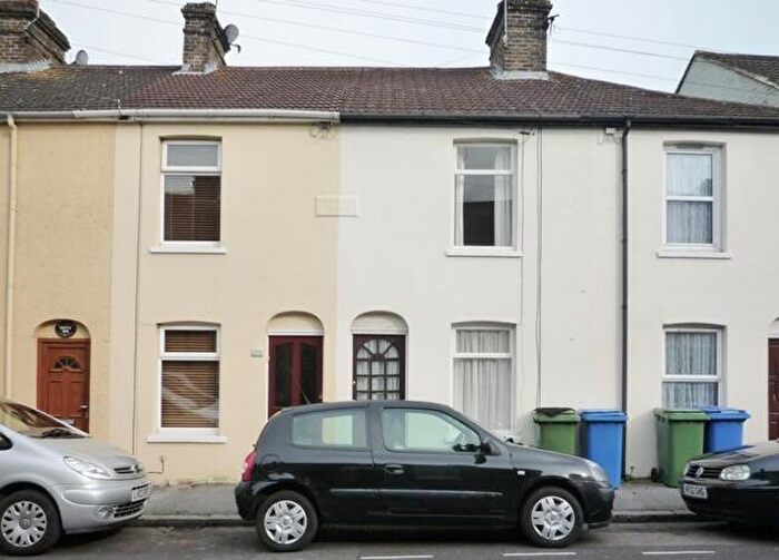 2 Bedroom Terraced House To Rent In St Johns Road, Faversham, ME13