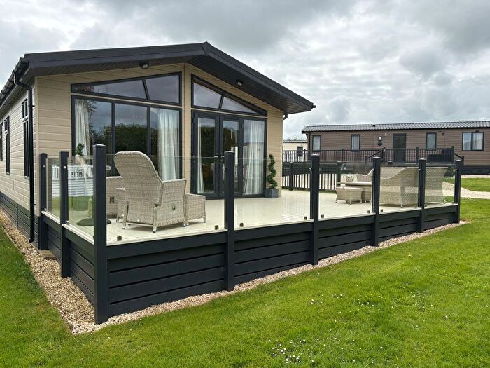 2 Bedroom Lodge For Sale In Belford, NE70