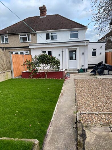 4 Bedroom House To Rent In Coleridge Close, Oxford, OX4