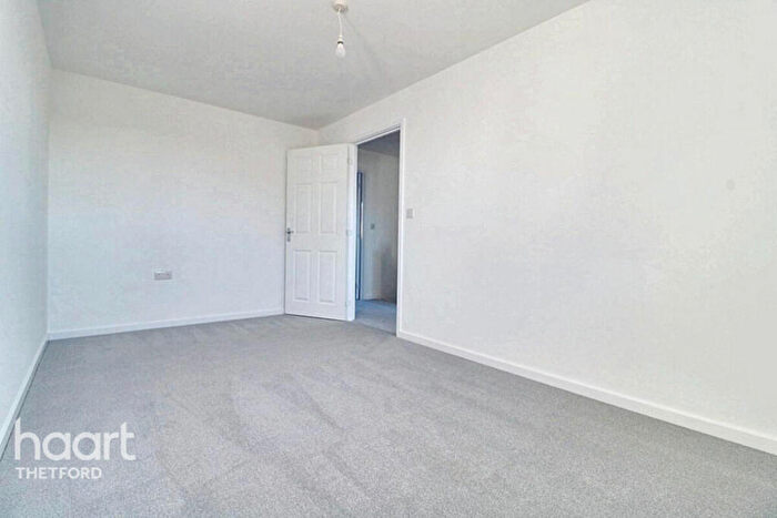 2 Bedroom Semi-Detached House For Sale In Flax Close, Lakenheath, IP27