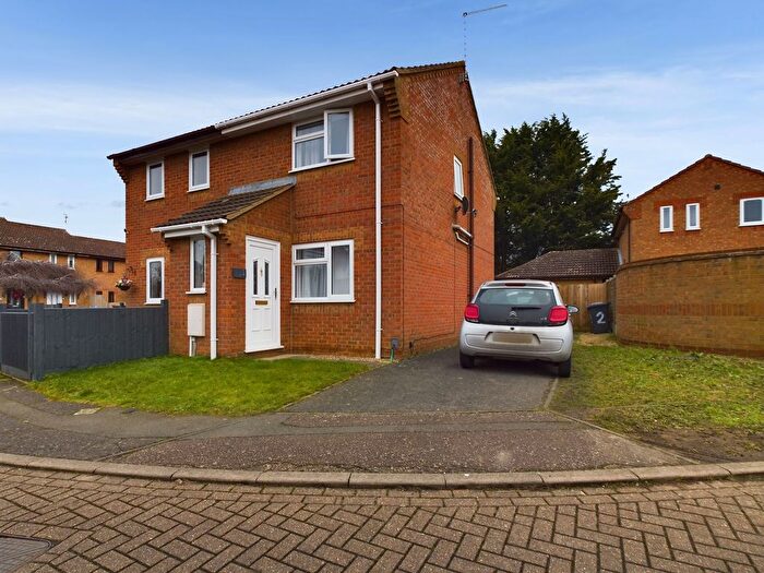 2 Bedroom Semi-Detached House For Sale In Albany Walk, Peterborough, PE2