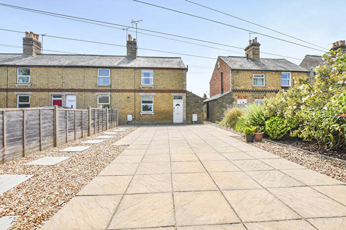 2 Bedroom End Of Terrace House For Sale In Zebra Cottages, Stamford, PE9