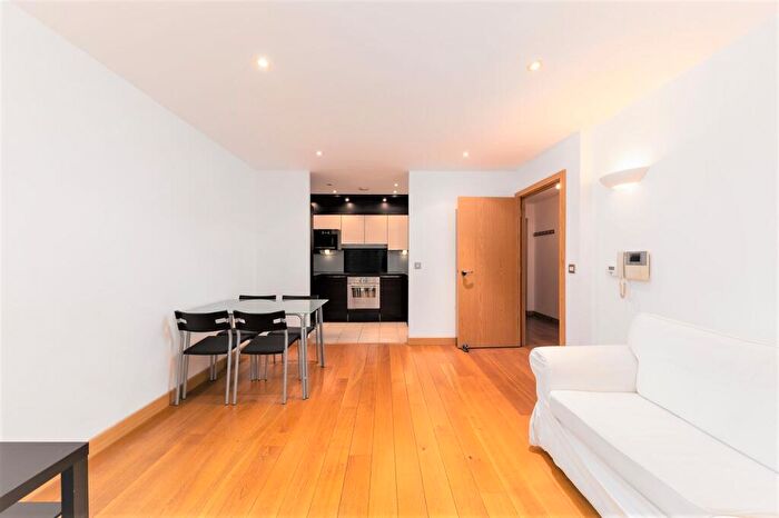 1 Bedroom Flat To Rent In Drayton Park, Terrace Apartments, N5