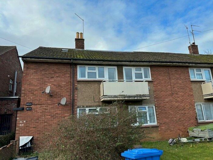 2 Bedroom Flat To Rent In Linden Avenue, Kettering, NN15