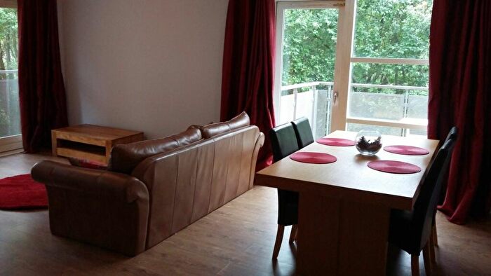 2 Bedroom Flat To Rent In Partickbridge Street, Glasgow, G11