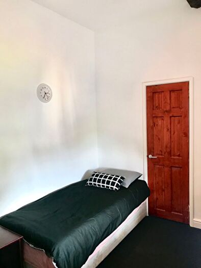Studio To Rent In New Street, Walsall, WS1