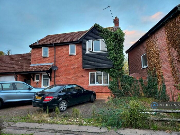 4 Bedroom Detached House To Rent In Craven Drive, Colchester, CO4