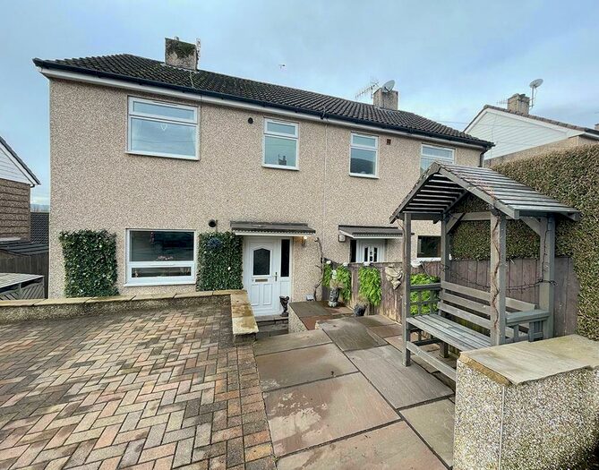 3 Bedroom Semi-Detached House To Rent In Highfield Avenue, Foulridge, Colne, BB8