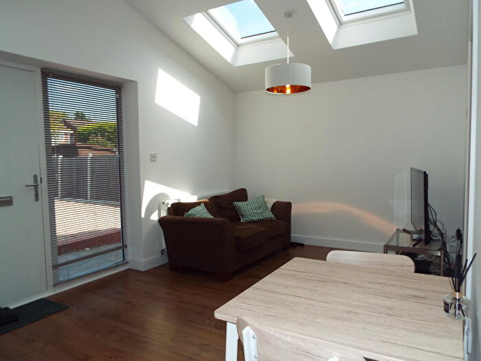 1 Bedroom Flat To Rent In Meadow Road, Bromsgrove, B61