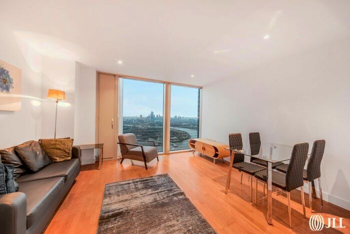 1 Bedroom Flat To Rent In Landmark East Tower, Marsh Wall, E14