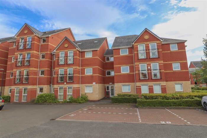 2 Bedroom Flat To Rent In Signet Square, Stoke, Coventry, CV2