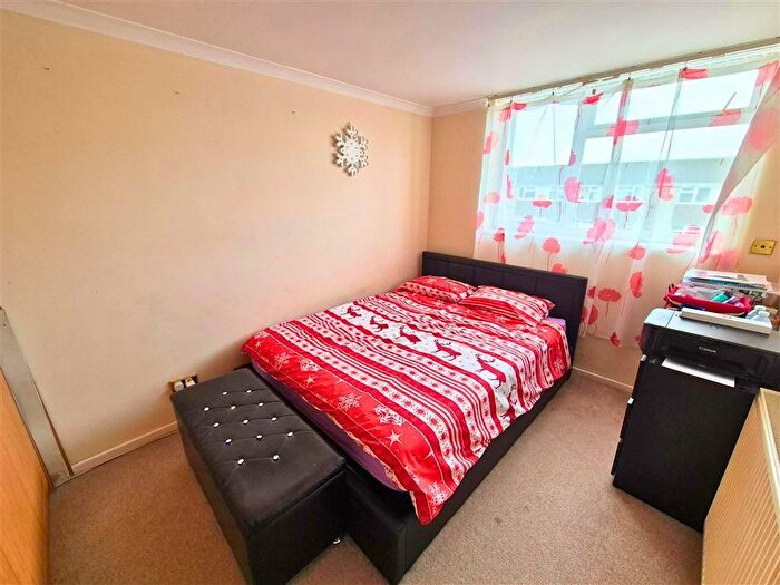 3 Bedroom End Of Terrace House For Sale In Hopyard Close, Leominster, HR6