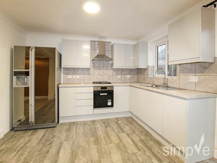 4 Bedroom Property To Rent In Nestles Avenue, Hayes, Middlesex, UB3