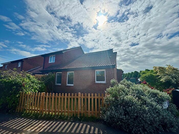Flat To Rent In Tarrant Road, Bournemouth, BH9