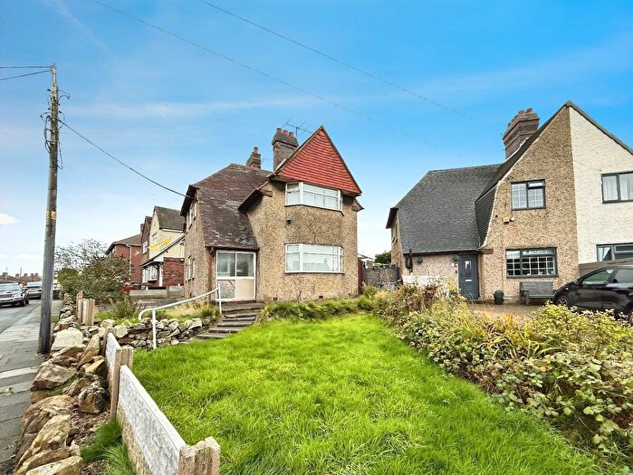 3 Bedroom Detached House For Sale In Hesketh Avenue, Stoke-On-Trent, Staffordshire, ST6