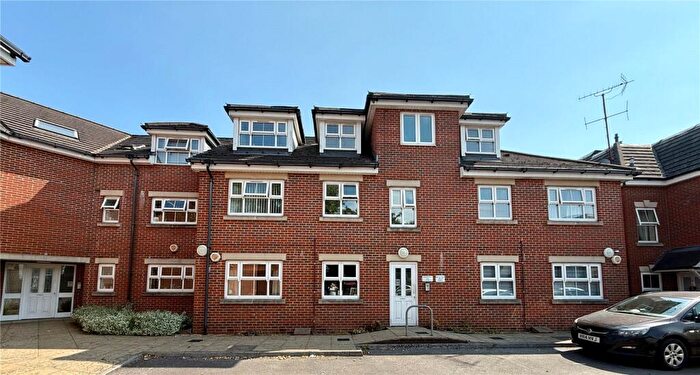 2 Bedroom Apartment For Sale In Egerton Gardens, Bournemouth, Dorset, BH8