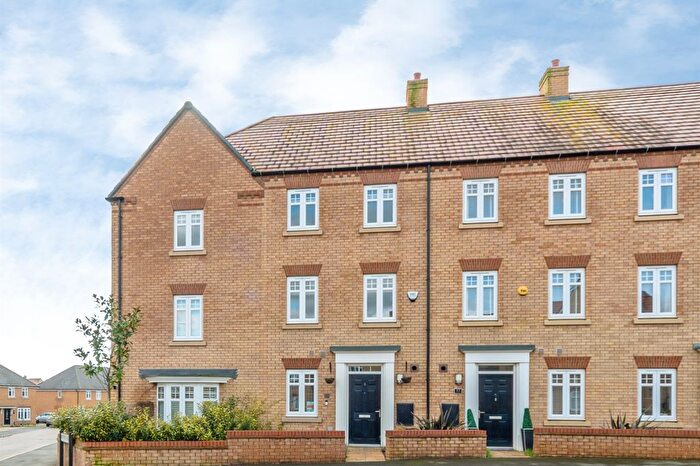 3 Bedroom Property For Sale In Harlequin Crescent, Wixams, Bedford, MK42