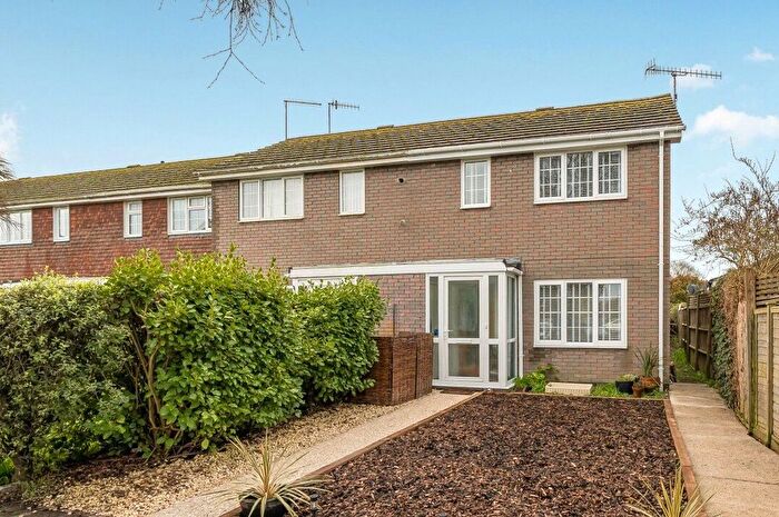 2 Bedroom Semi-Detached House For Sale In The Hartings, Felpham, Bognor Regis, PO22